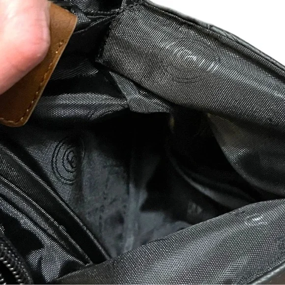 Carroll Collection Black Brown Leather Crossbody Bag - Picture 13 of 16